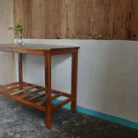 Mama'S Homestay Ruteng Room photo