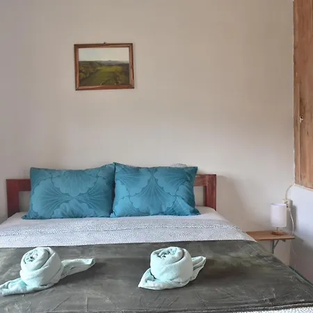 Mama'S Homestay Ruteng Room photo